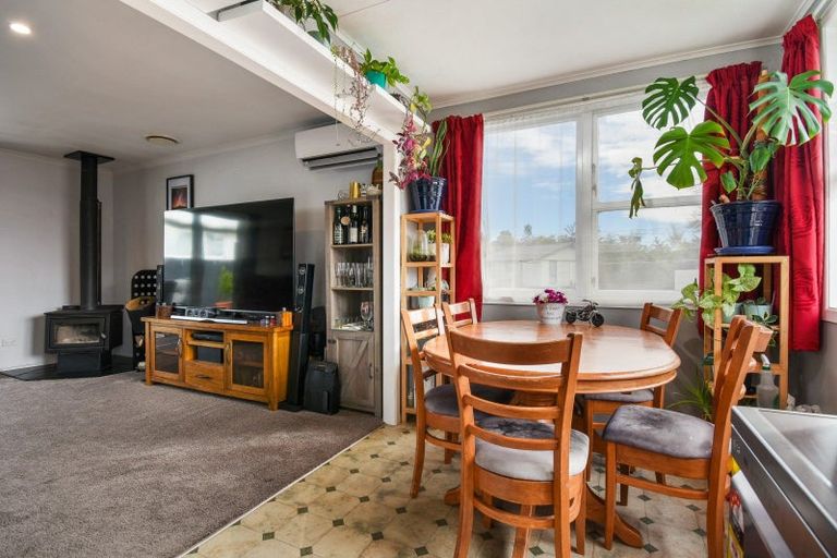 Photo of property in 93 Pandora Avenue, Sunnybrook, Rotorua, 3015