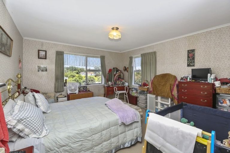 Photo of property in 6 Parris Street, Moturoa, New Plymouth, 4310
