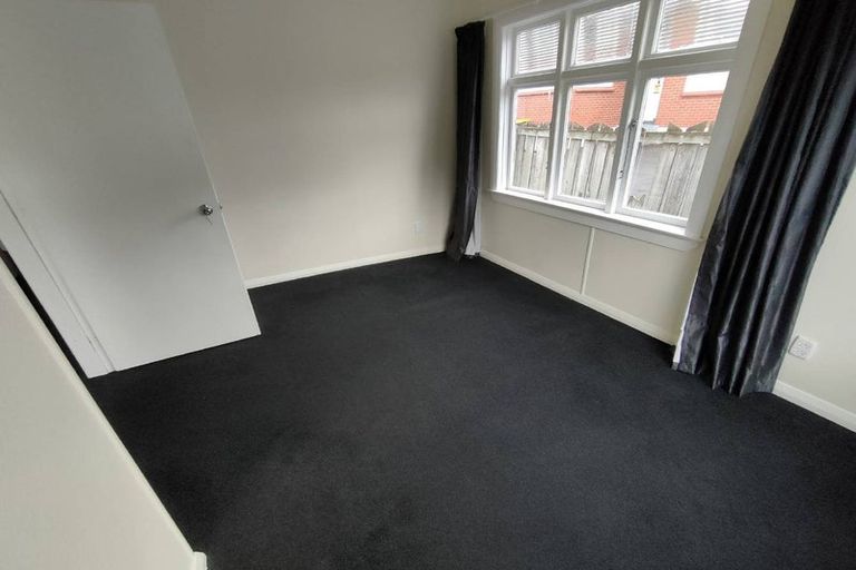 Photo of property in 45 Woodhaugh Street, Woodhaugh, Dunedin, 9010