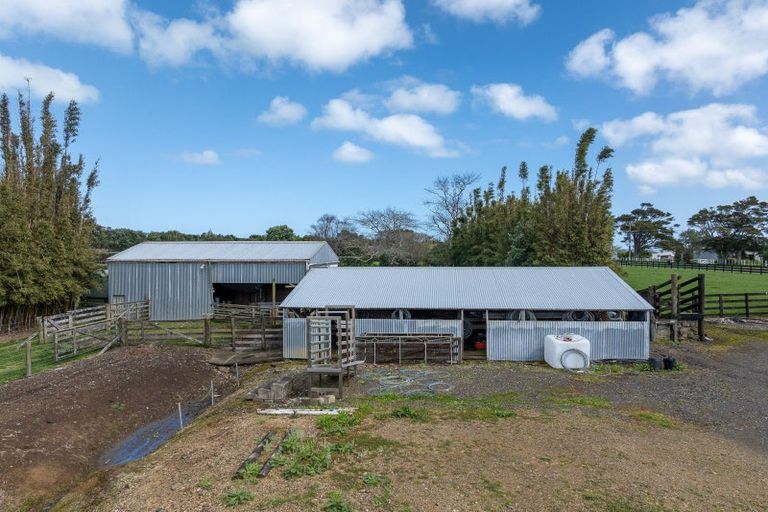 Photo of property in 467 Bald Hill Road, Waiuku, 2681