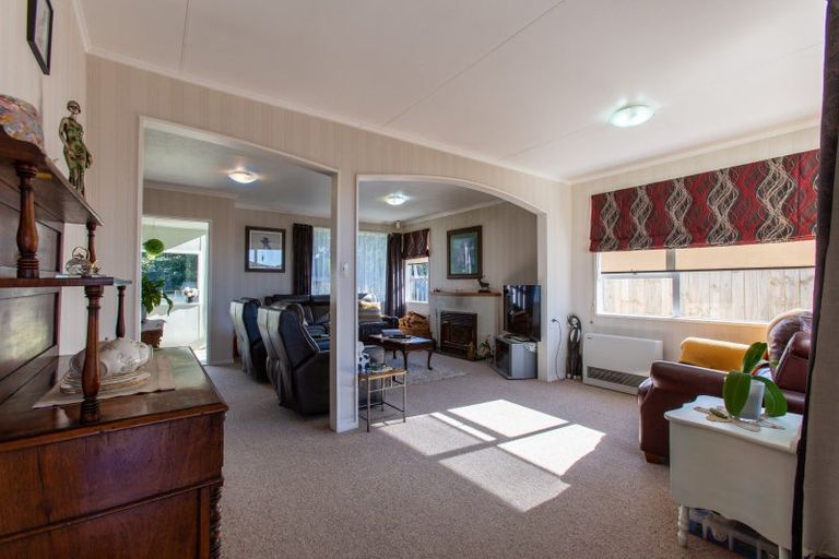 Photo of property in 38 Ruahine Street, Dannevirke, 4930