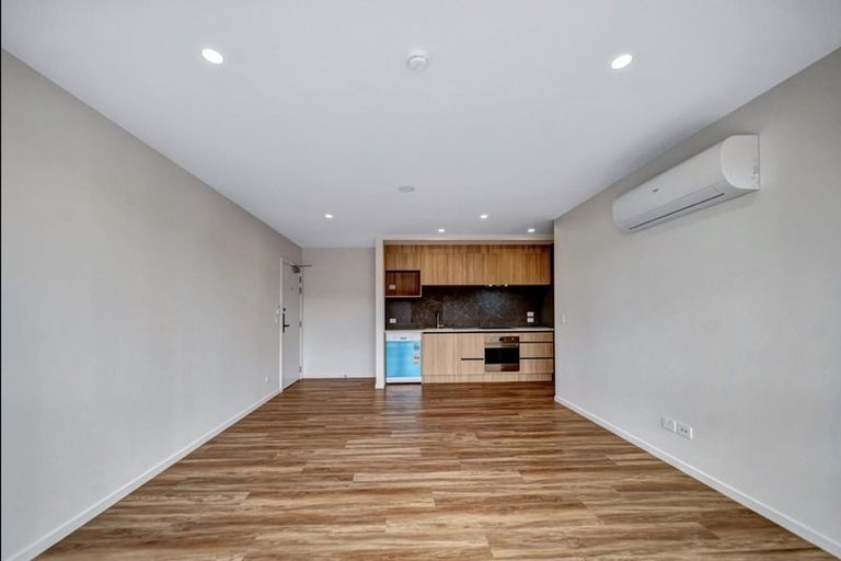 Photo of property in 103/7 Newelm Lane, Flat Bush, Auckland, 2019