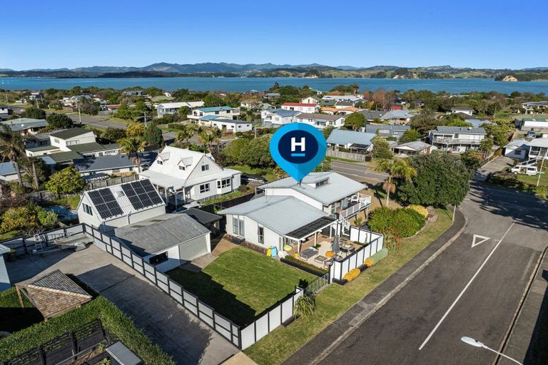 Photo of property in 187 Harbour Road, Ohope, 3121