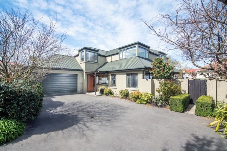 Photo of property in 2/165 Peverel Street, Riccarton, Christchurch, 8041