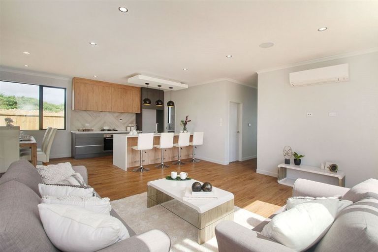 Photo of property in 65 Clarks Beach Road, Clarks Beach, 2122