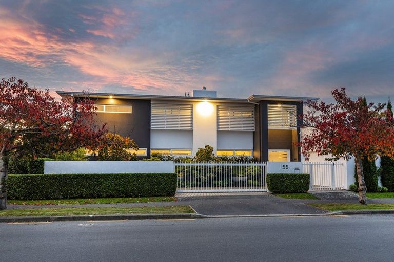 Photo of property in 55 Merivale Lane, Merivale, Christchurch, 8014