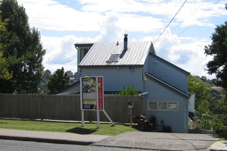 Photo of property in 4/61 Sunrise Avenue, Murrays Bay, Auckland, 0630