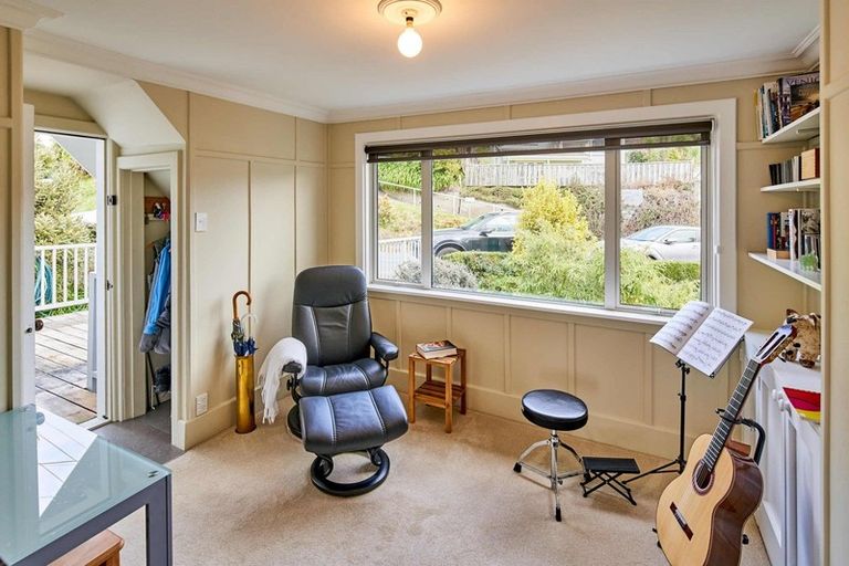 Photo of property in 118 Trelissick Crescent, Ngaio, Wellington, 6035