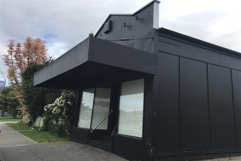 Photo of property in 906 Heretaunga Street East, 906 Heretaunga Street East, Parkvale, Hastings, 4122