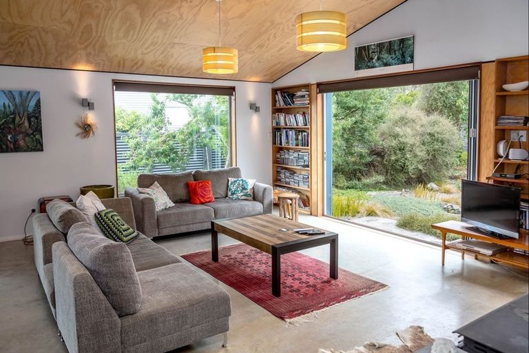 Photo of property in 9 Malcolm Street, Martinborough, 5711