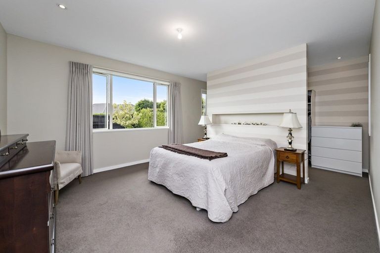 Photo of property in 12 Churchill Drive, Rangiora, 7400