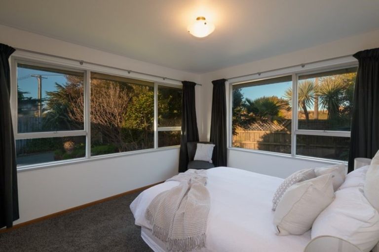 Photo of property in 506 Marine Parade, South New Brighton, Christchurch, 8062