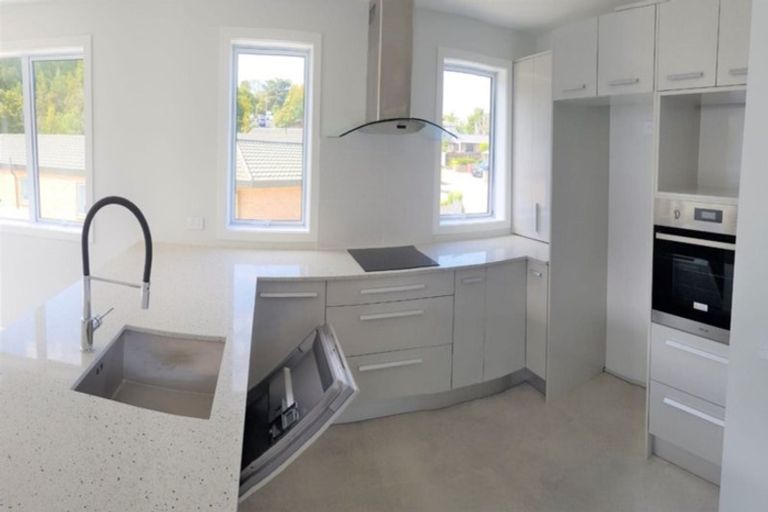 Photo of property in 12b Relko Crescent, Torbay, Auckland, 0630