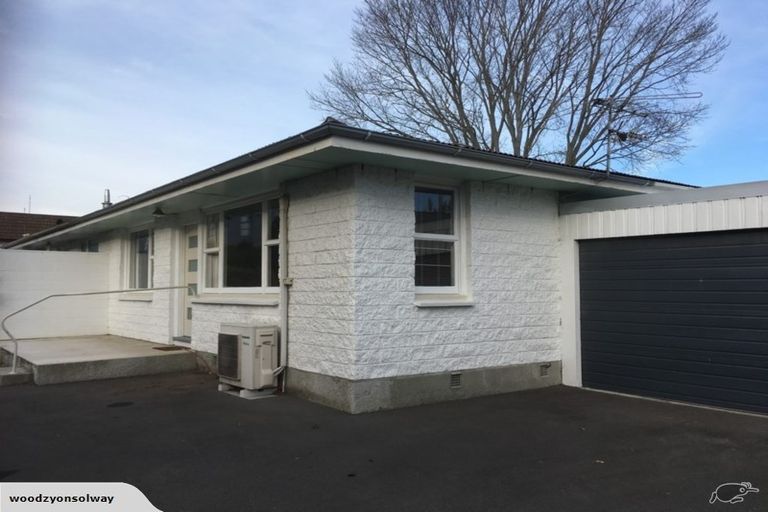 Photo of property in 3/458 Barbadoes Street, Edgeware, Christchurch, 8013