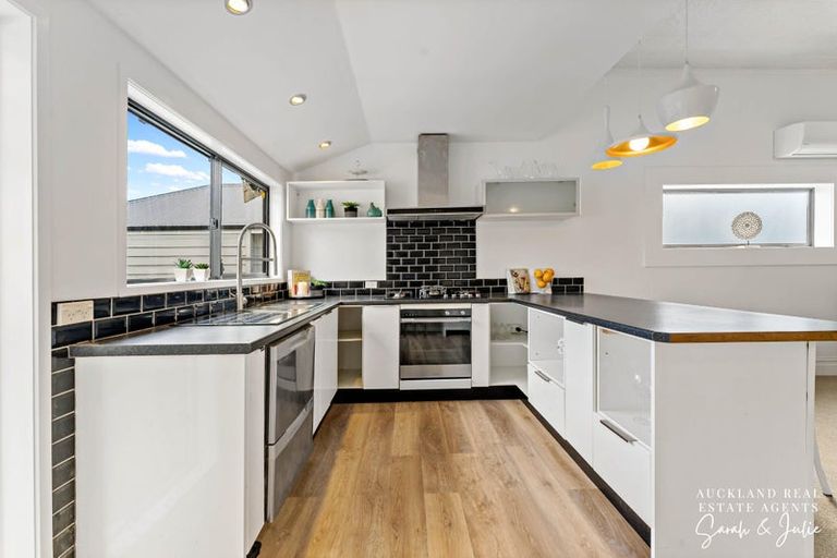 Photo of property in 12 Ethel Street, Sandringham, Auckland, 1025