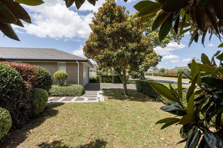 Photo of property in 58 Kayelene Place, Omokoroa, 3114