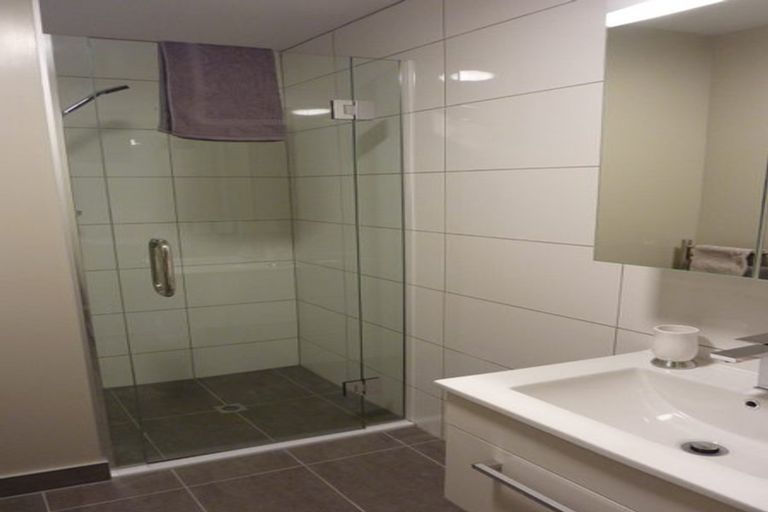 Photo of property in Canvas Apartments, 15/307 Willis Street, Te Aro, Wellington, 6011