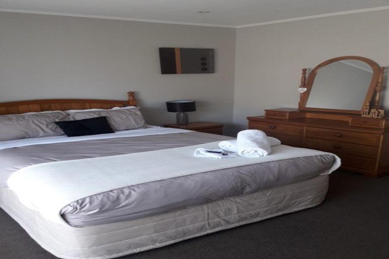 Photo of property in 188 Maidstone Road, Avonhead, Christchurch, 8042