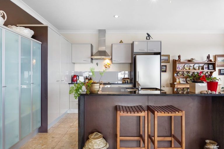 Photo of property in 19/99 Mokoia Road, Birkenhead, Auckland, 0626