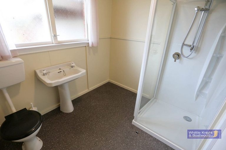 Photo of property in 21 Reading Street, Upper Riccarton, Christchurch, 8041