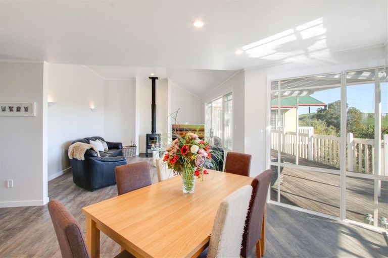 Photo of property in 55 Penrith Road, Poraiti, Napier, 4182