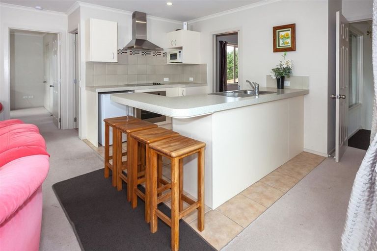 Photo of property in 2 Cobham Lane, Whitianga, 3510