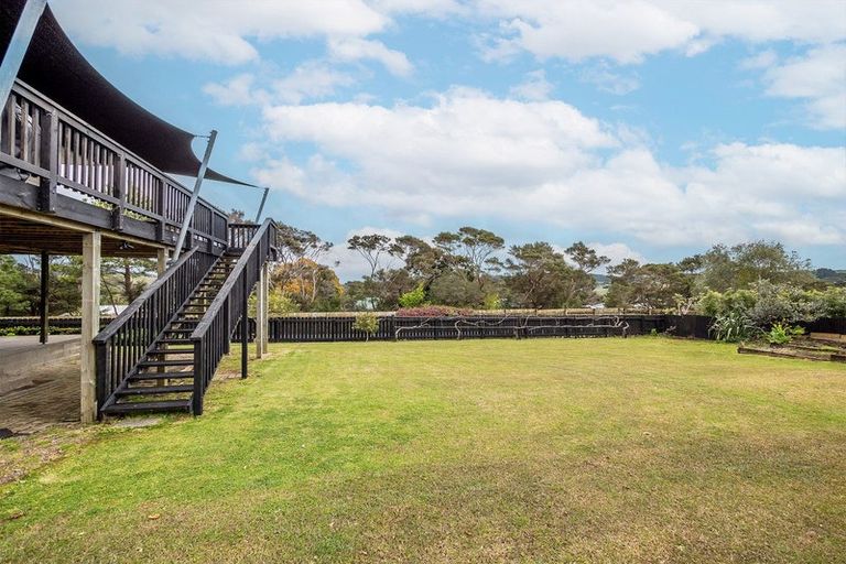 Photo of property in 75 Yorke Road, Haruru, 0204