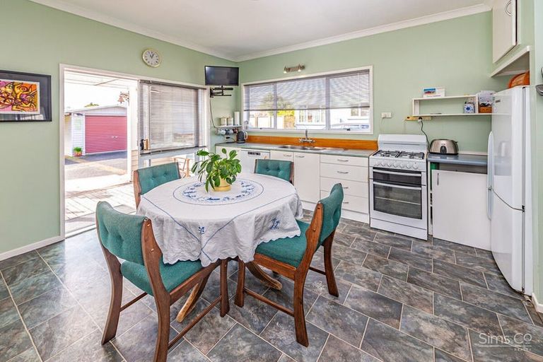 Photo of property in 36 Stewart Street, Aramoho, Whanganui, 4500