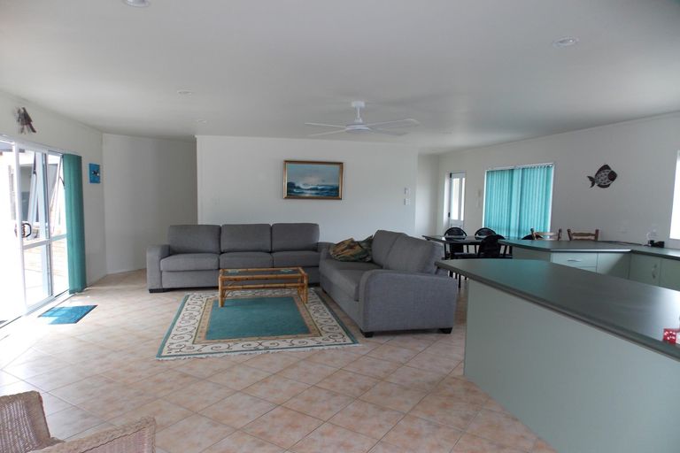 Photo of property in 20 Bowentown Boulevard, Bowentown, Waihi Beach, 3177