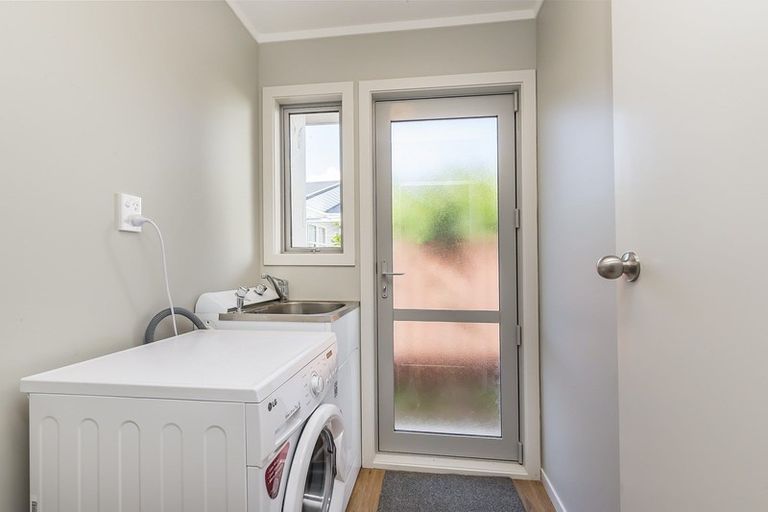 Photo of property in 27 Izard Road, Khandallah, Wellington, 6035