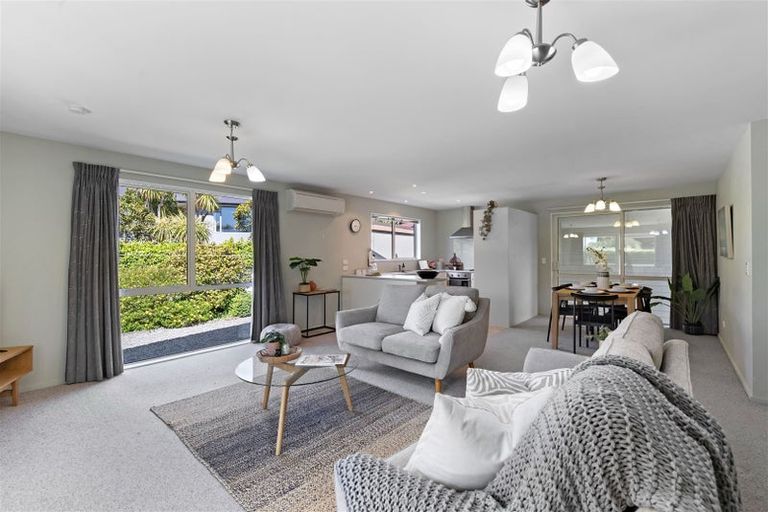 Photo of property in 2/5 Soleares Avenue, Mount Pleasant, Christchurch, 8081
