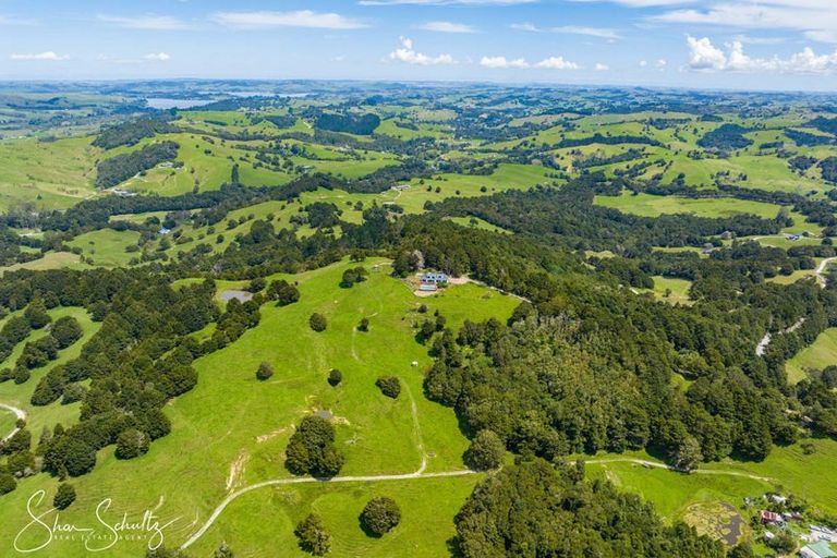 Photo of property in 338a Wairere Road, Paparoa, 0571