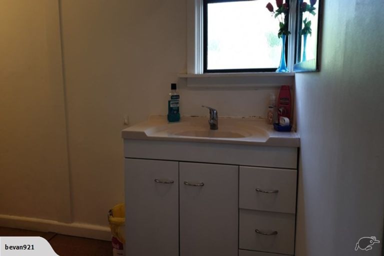 Photo of property in 14 Haslett Place, Upper Riccarton, Christchurch, 8041