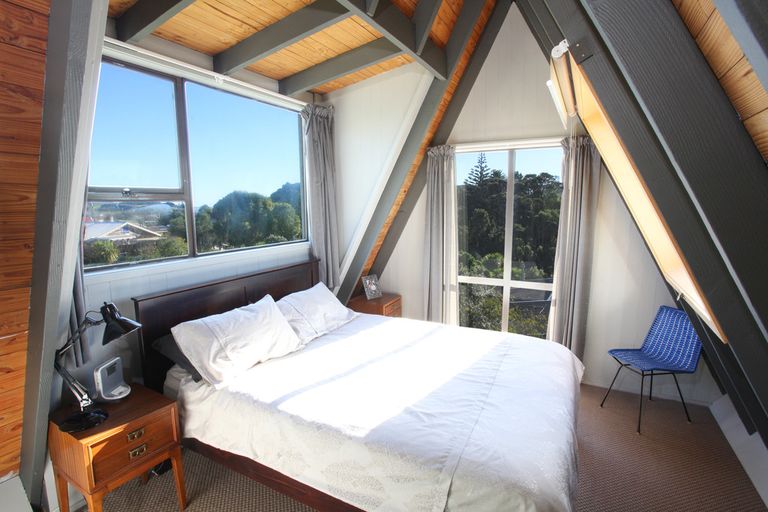 Photo of property in 18 Lily Street, Raglan, 3225