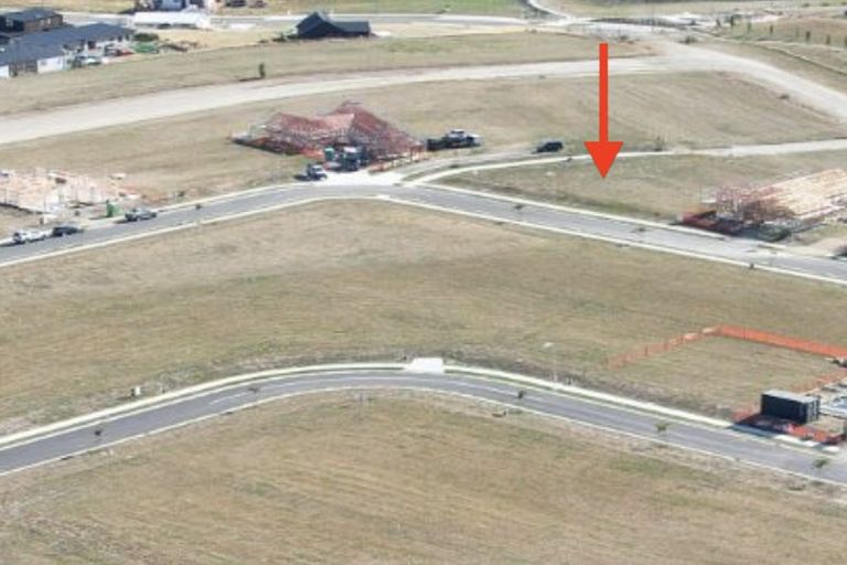 Photo of property in 27 Packer Road, Wanaka, 9382