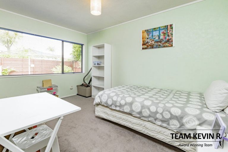 Photo of property in 15 The Lea, Pahurehure, Papakura, 2113