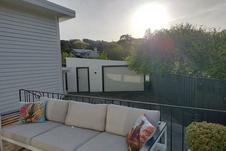 Photo of property in 6 Fendalton Crescent, Pinehaven, Upper Hutt, 5019