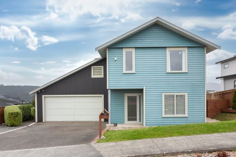 Photo of property in 129 Te Puia Drive, Aotea, Porirua, 5024