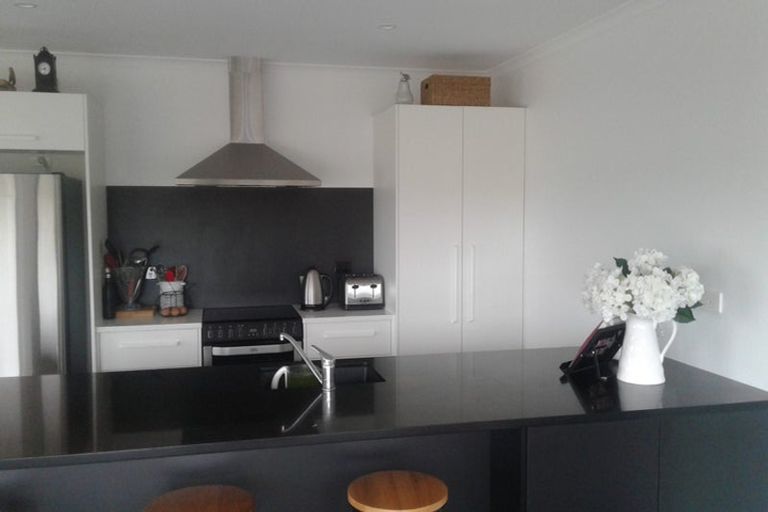 Photo of property in 17a Silich Street, Acacia Bay, Taupo, 3330