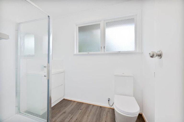 Photo of property in 12 Ranui Avenue, Ranui, Auckland, 0612