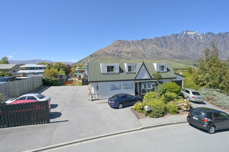 Photo of property in 3 Remarkables Crescent, Frankton, Queenstown, 9300