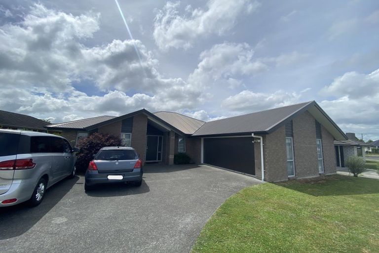 Photo of property in 132 Te Manatu Drive, Huntington, Hamilton, 3210