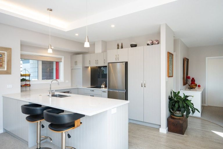 Photo of property in 5a Guthrie Road, Havelock North, 4130