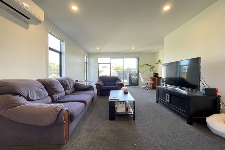 Photo of property in 101 Manakura Street, Russley, Christchurch, 8042