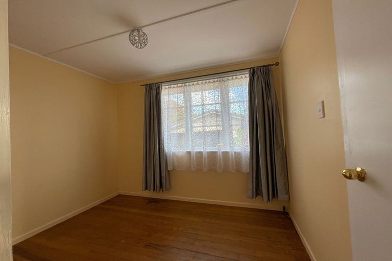 Photo of property in 1/17 Astley Avenue, New Lynn, Auckland, 0600