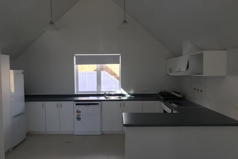 Photo of property in Pirie Street Townhouses, 22/35 Pirie Street, Mount Victoria, Wellington, 6011