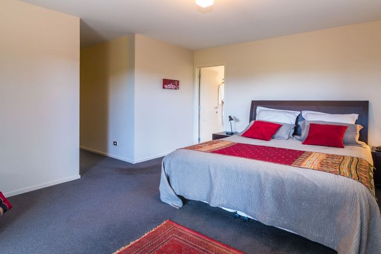 Photo of property in 52 Kenrigg Road, Kinloch, Taupo, 3377