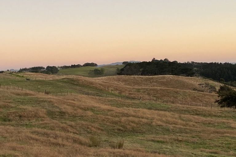 Photo of property in 567 Wharehine Road, Wharehine, Wellsford, 0973