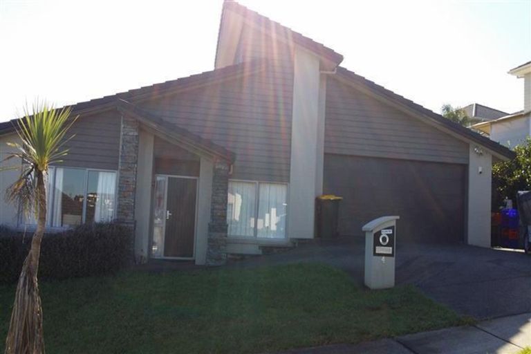 Photo of property in 4 Bilancia Place, Flat Bush, Auckland, 2016