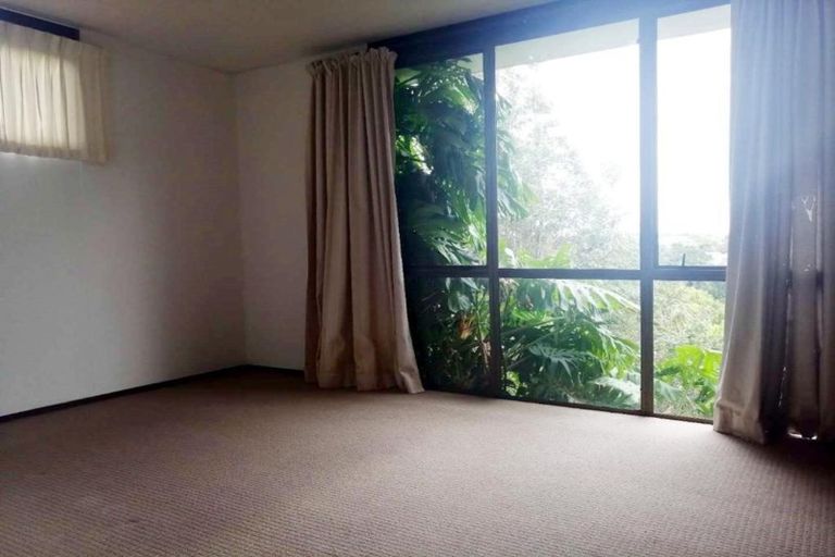 Photo of property in 643 Beach Road, Rothesay Bay, Auckland, 0630